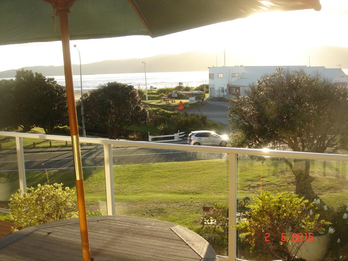 Seascape Bed & Breakfast Paraparaumu Εξωτερικό φωτογραφία